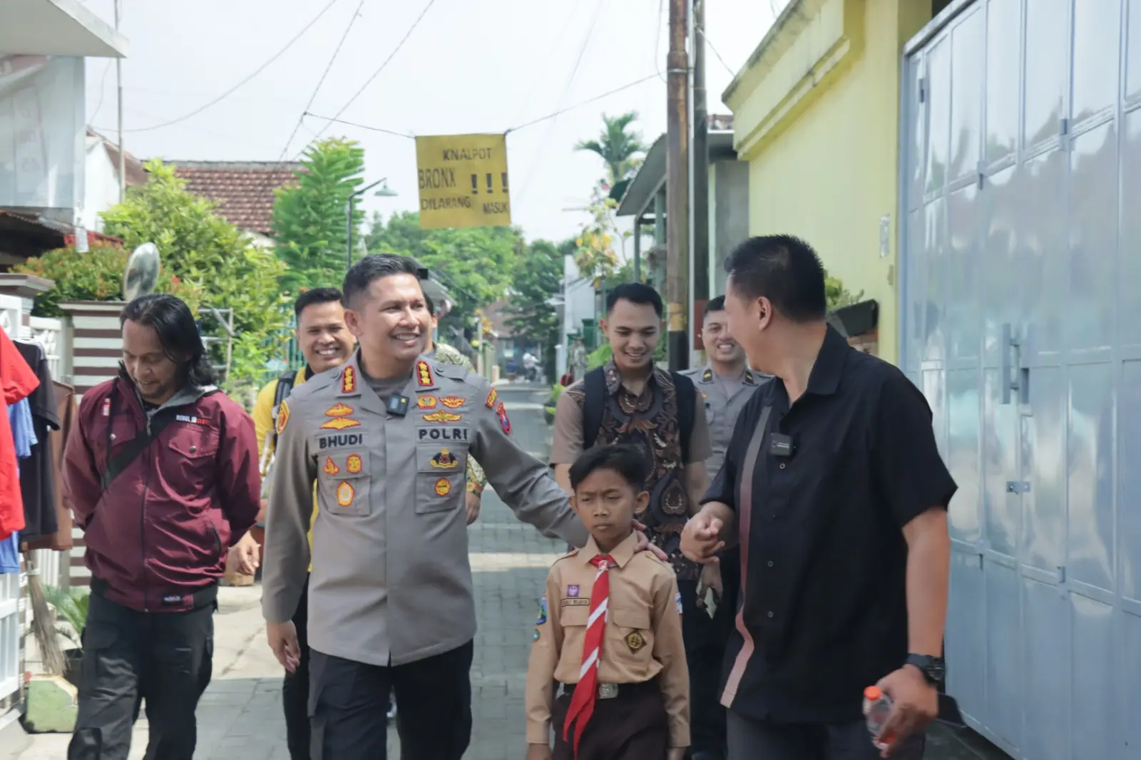 Sambut Hari Bhayangkara ke 77, Polresta Malang Kota Bedah 3 Rumah Warga Sukun