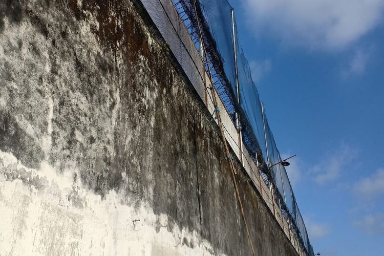 Kronologi Penemuan Bungkusan Narkoba di Jaring Pagar Lapas Malang