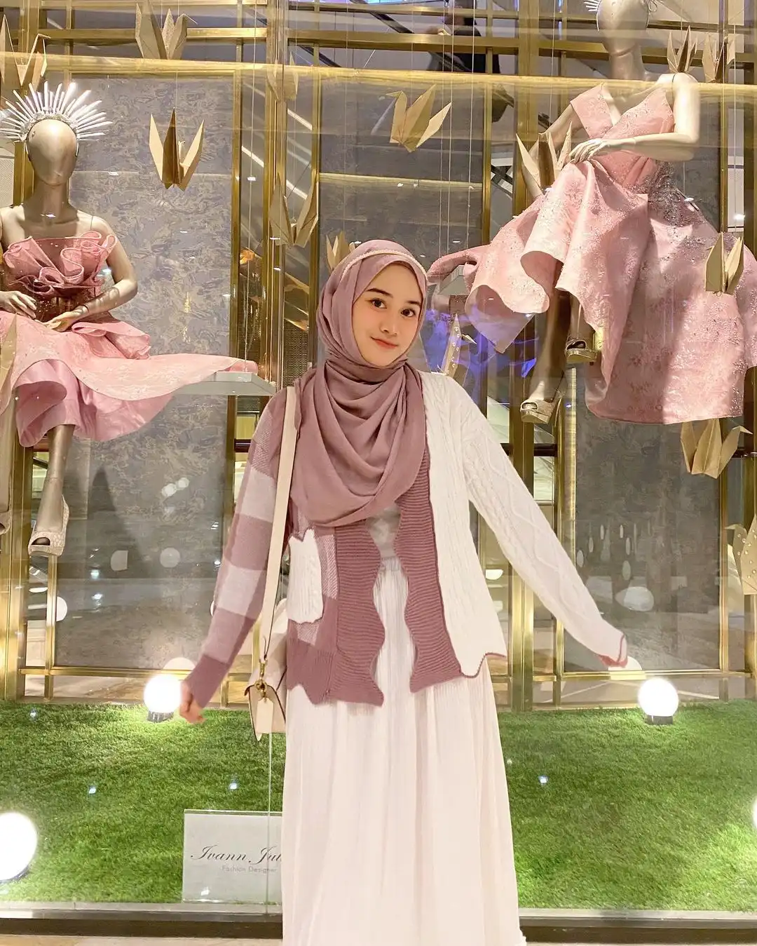 Ini Sosok Khansa Mariska (Aca) dan Gus Azmi Viral, Siapakah Kak Aca dan Umur Berapa?