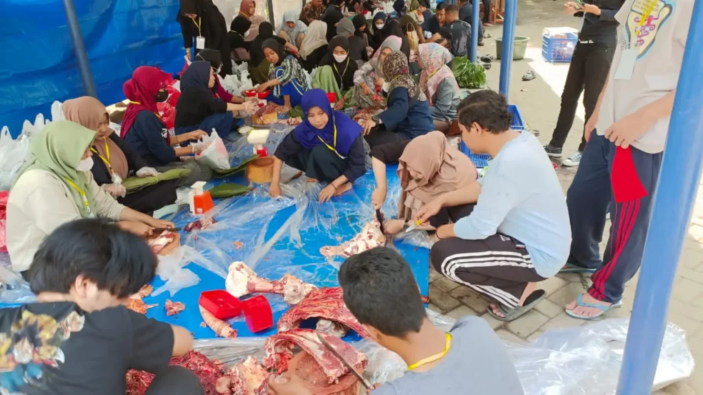 Suasana Saat ITN Malang Sembelih 10 Hewan Kurban Hari Raya Idul Adha 1444 H, Berbagi Kebahagian Antar Sesama
