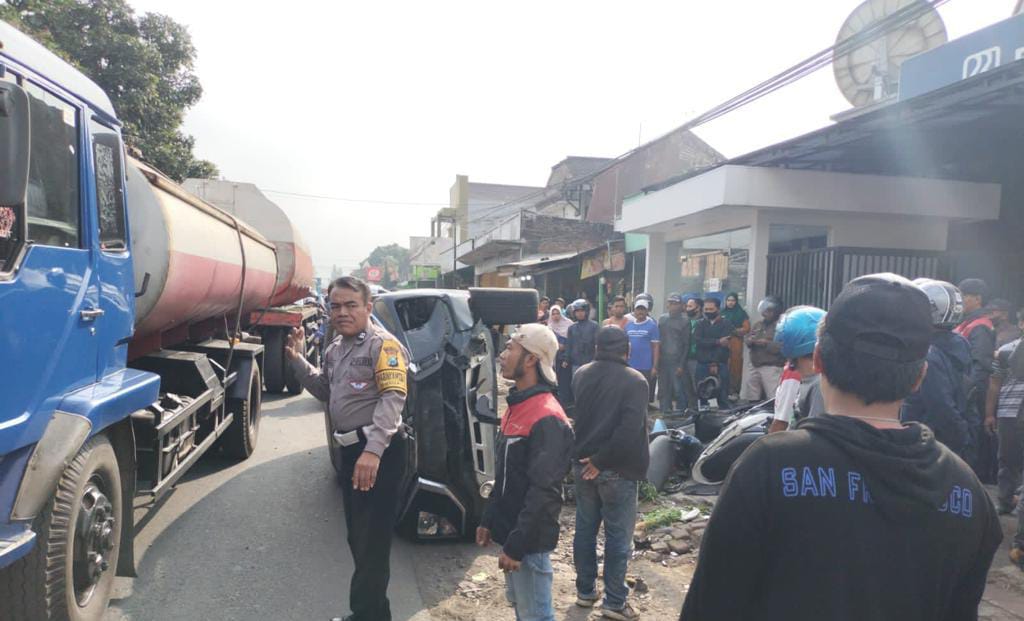 Kronologi Kecelakaan Xpander Seruduk 5 Sepeda Motor di Bululawang, Polisi: Supir Mungkin Ngantuk