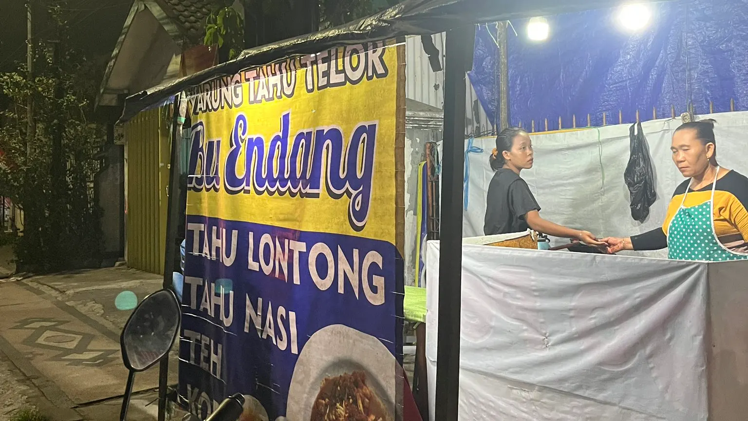 Tahu Telor Bu Endang Sukun Kota Malang Terkenal Enak, Cukup Rogoh 14 Ribu Pasti Kenyang dan Puas