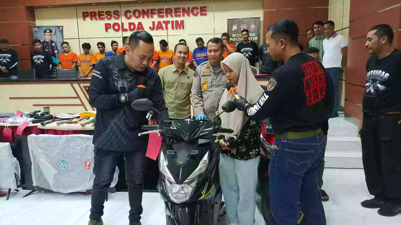 Subdit III Jatanras Polda Jatim Berhasil Meringkus Komplotan Pembobol Rumah Lintas Provinsi