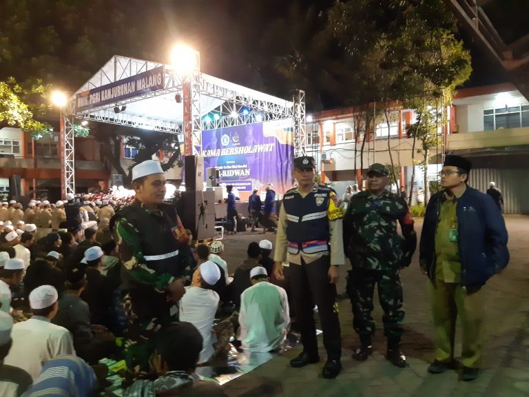 Polsek Sukun Ikut Amankan Unikama Bersholawat Bersama Majelis Ar-Ridwan