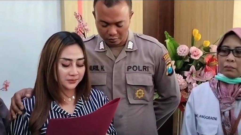 Buntut Perkara Istri Polisi vs Siswi SMK di Probolinggo, Jabatan Suami Dicopot