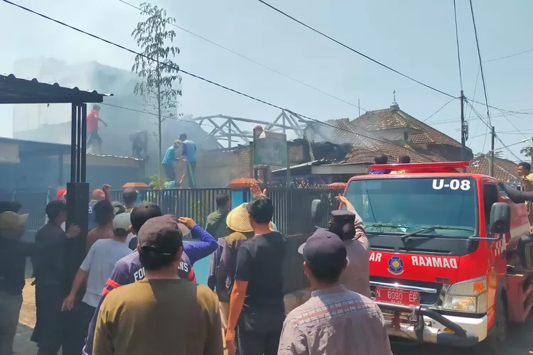 Rumah Warga di Dau Malang Hangus Terbakar, Polisi Selidiki Penyebabnya