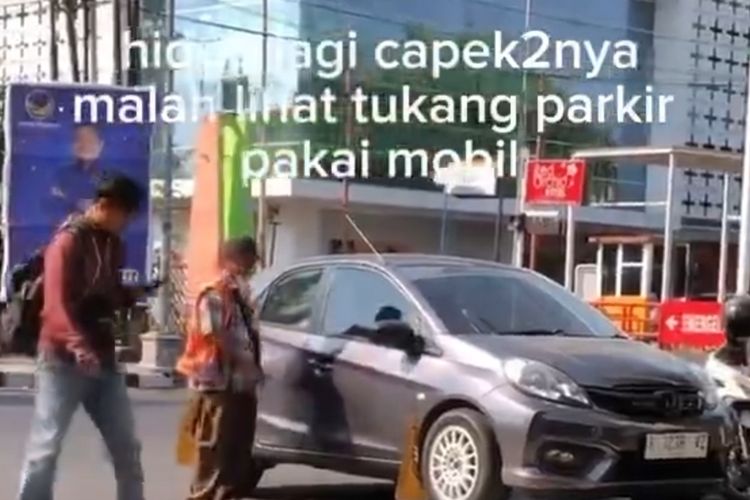 Viral Video Penjaga Parkir Jalan Ahmad Dahlan, Kota Semarang Datang Pakai Mobil Brio, Begini Klarifikasinya