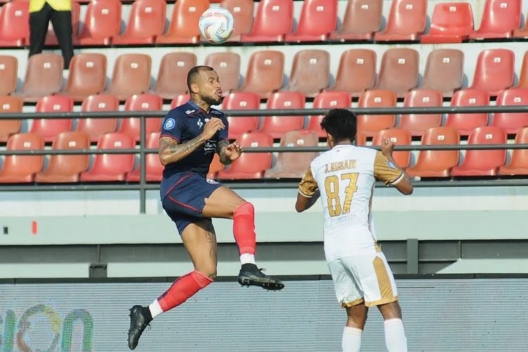 Arema FC Menang 2-1 Lawan Dewa United, Pelatih Fernando Valente Masih Lihat Kelemahan di Klubnya
