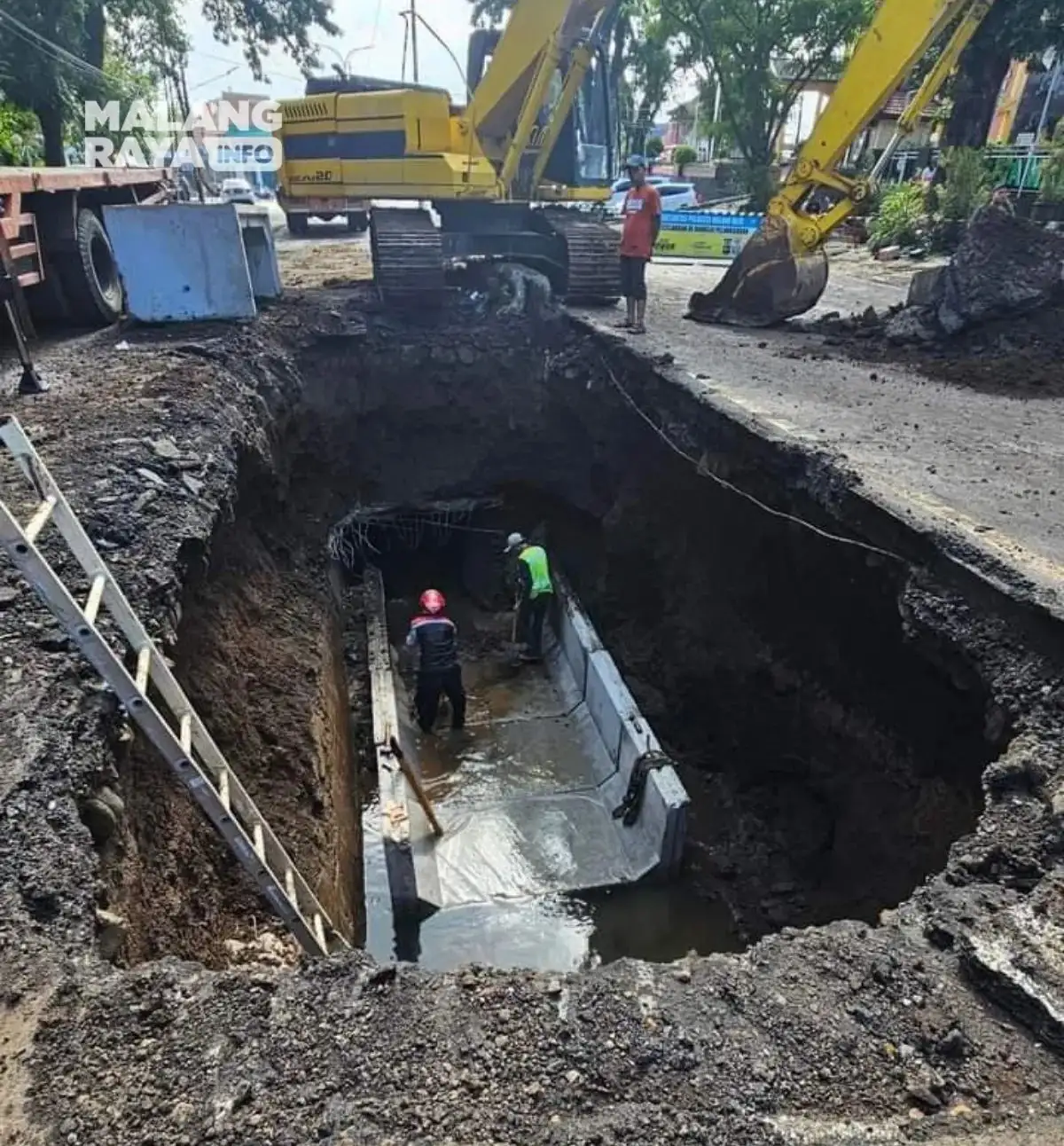 Pemkot Malang Mempercepat Perbaikan Jalan Bandung yang Ambles