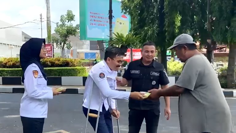 Polresta Malang Kota Peringati Hari Disabilitas Internasional dengan Aksi Kemanusiaan