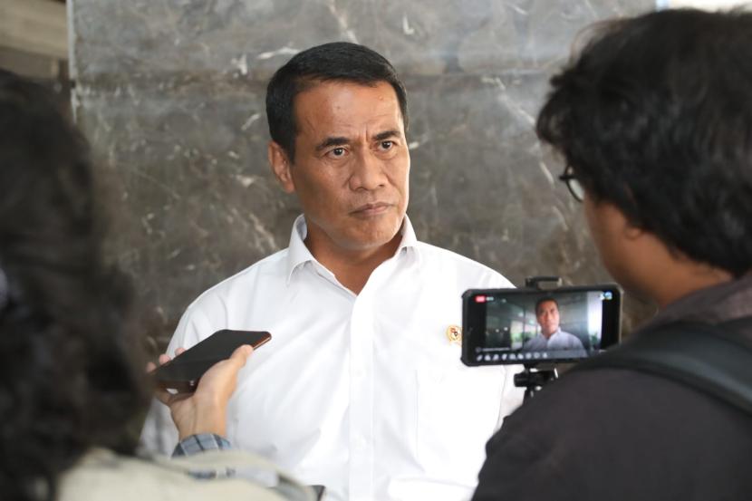 Mentan Amran: Tidak Ada Kelangkaan Pupuk Subsidi di Awal 2024