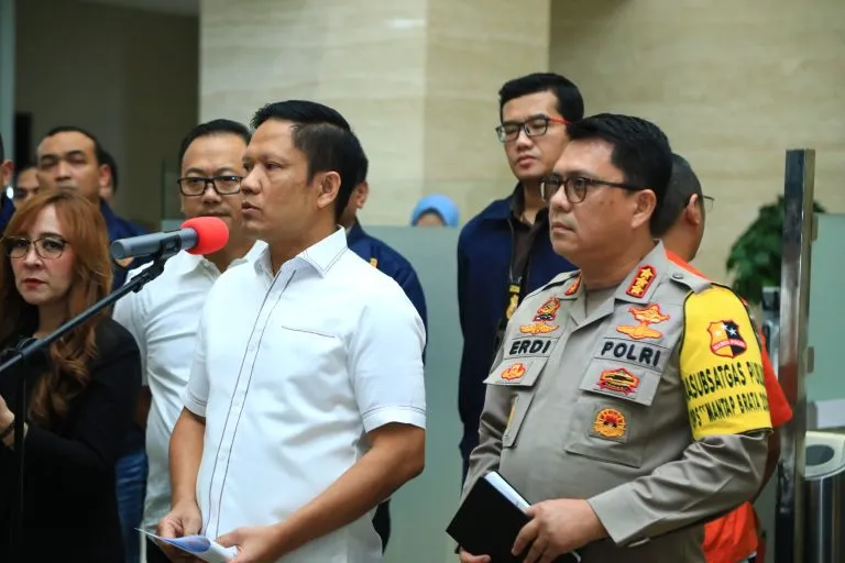 Putra Wibowo, Tersangka Kasus Investasi Bodong Robot Trading Ditangkap di Bangkok