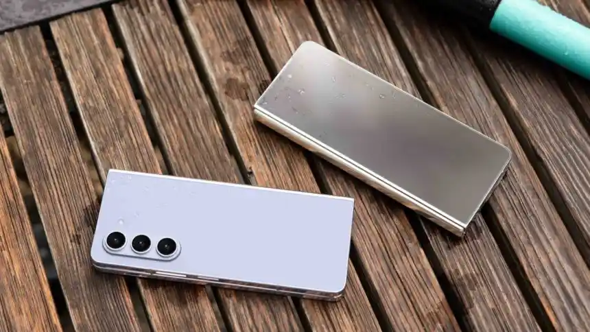 Samsung Rencanakan Hadirkan Galaxy Z Fold 6 dalam Varian Ekonomis di 2024 ini