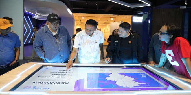 Pj. Wali Kota Malang dan Staf Ahli Kemenko Marves Tinjau Malang Creative Center untuk Meningkatkan Ekonomi Kreatif