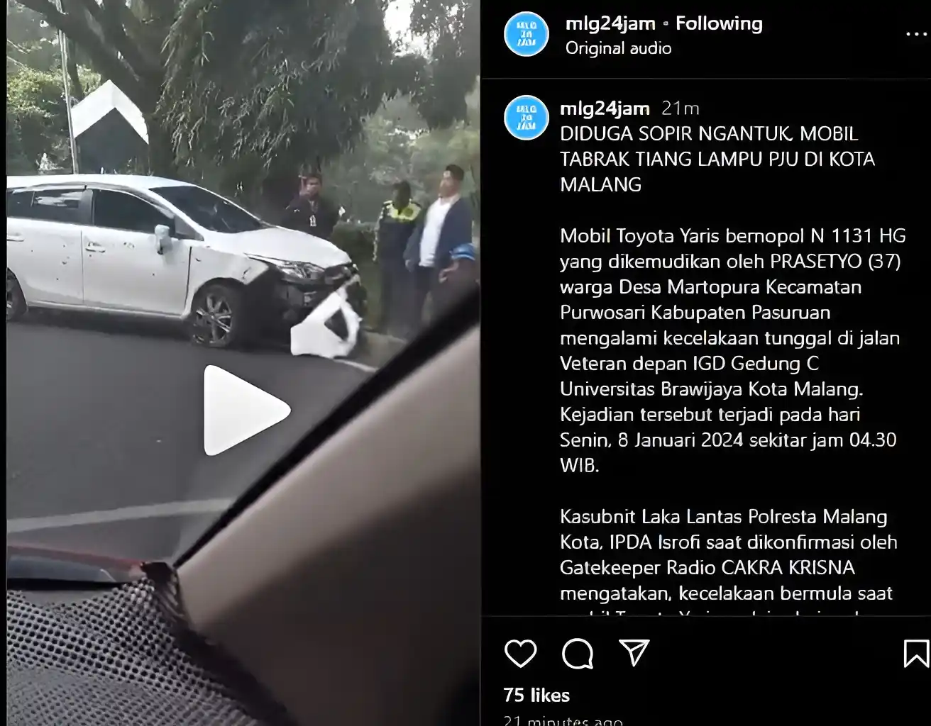 Mobil Toyota Yaris Hantam Tiang Lampu PJU di Kota Malang, Diduga Sopir Ngantuk