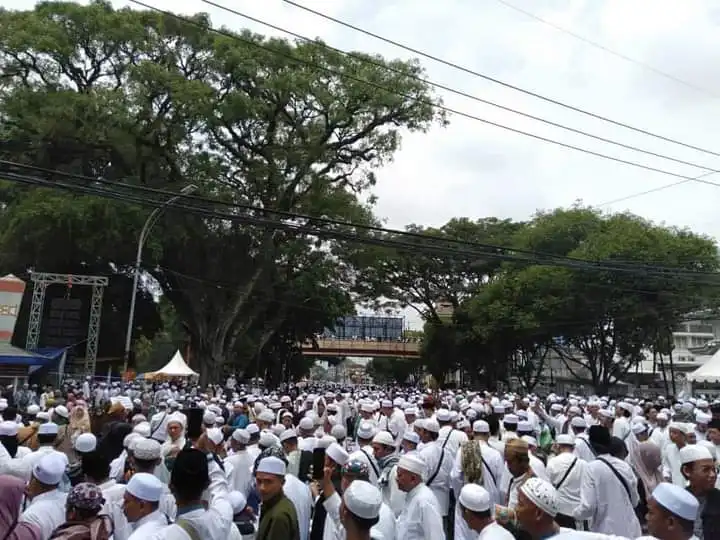Puncak Haul Imamain R.A 2024 di Darul Hadist Padat Tumplek Blek oleh Puluhan Ribu Muhibbin
