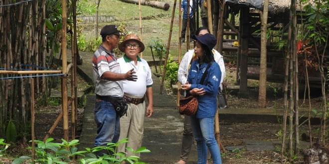 Forkom Pokdarwis Kota Malang Gelar Gerakan Gugur Gunung Bangun Kampung di Bamboo Mewek Park