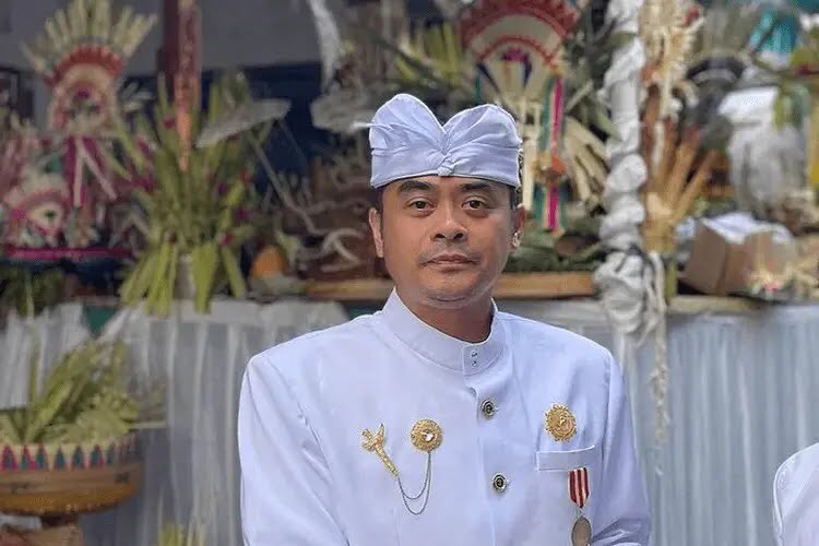 Senator Bali Arya Wedakarna Minta Maaf Atas Ucapan Kontroversialnya Tentang Hijab