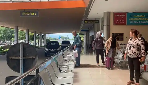 Bandara Abdulrachman Saleh Malang Sudah Dibuka Usai Ditutup 2 Jam Akibat Erupsi Gunung Semeru