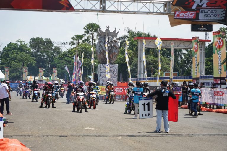 Road Race Mata Panah Cup Race 2+ Kanjuruhan 2024: Gelaran Balap Motor Serius di Kabupaten Malang