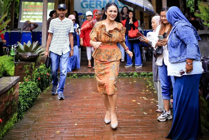 Update Real Count Caleg Artis Dapil Jawa Timur, Kris Dayanti saling Sikut dengan Ahmad Dhani