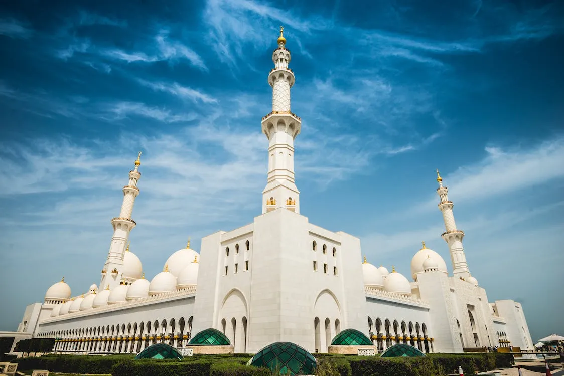 Kapan Malam 1 Syaban 2024? Amalan Sunnah yang Dianjurkan Ini Harus Kamu Baca!