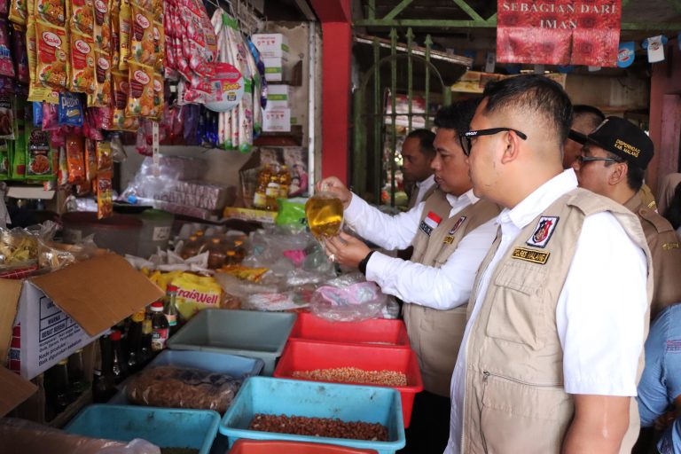 Antisipasi Kenaikan Harga Bahan Pangan Ramadhan 2024, Satgas Pangan Polres Malang Gencar Pengecekan Pasar