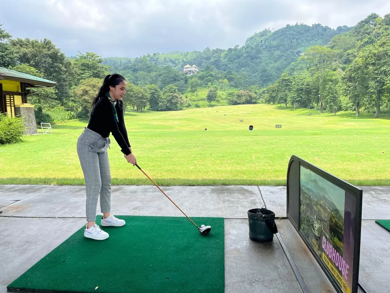 Hotel Vasa Surabaya: Kombinasi Mewah antara Akomodasi dan Golf