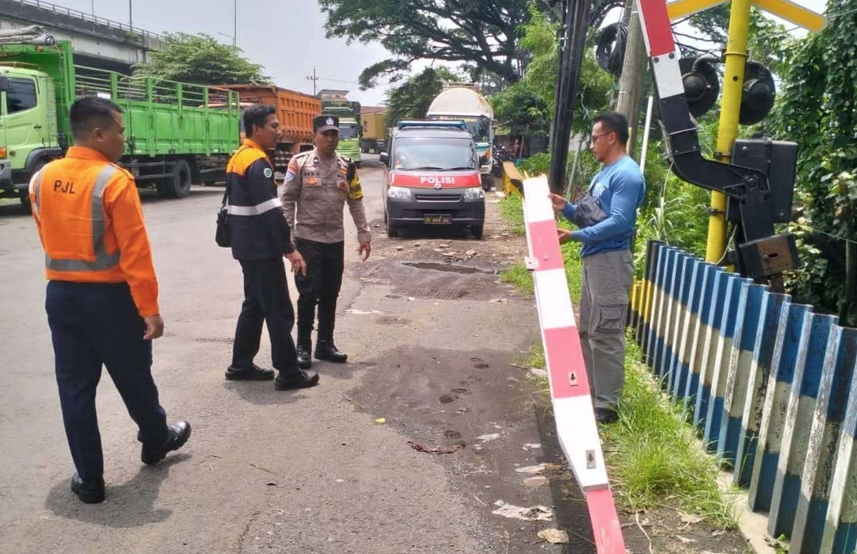 Aksi Begal di Lawang, Kabupaten Malang, Warga Resah Tabrak Dari Belakang hingga Merusa Palang Kereta Api