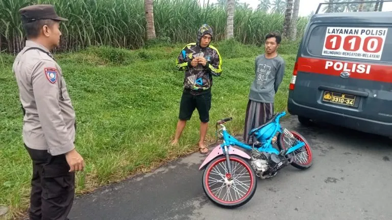 Polsek Gondanglegi Meningkatkan Patroli Balap Liar untuk Menjaga Keamanan dan Ketertiban