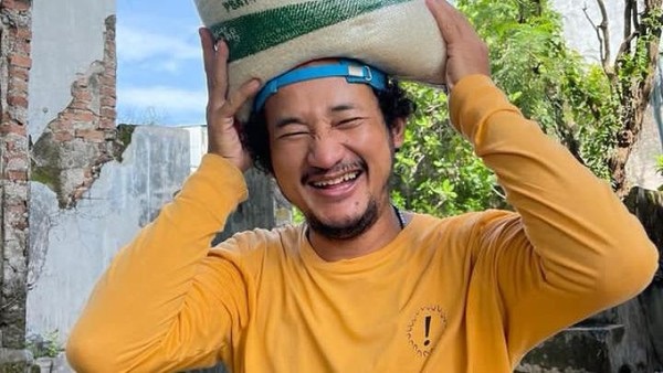 Profil Isa Bajaj, Anaknya Jadi Korban Kekerasan di Alun-Alun Magetan