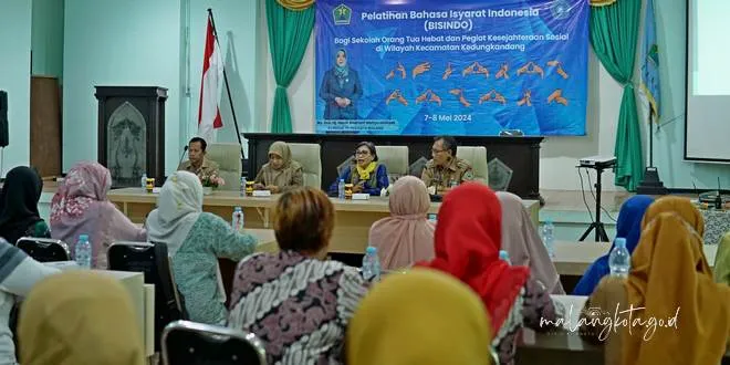 Pelatihan Bahasa Isyarat di Malang