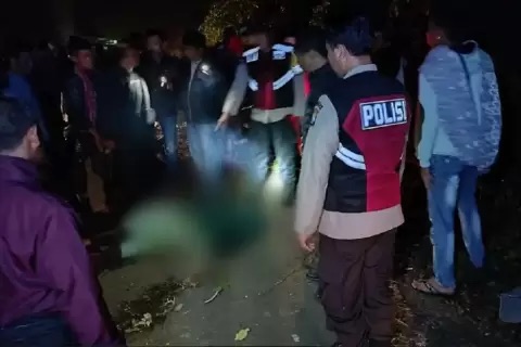 Populer di Malang: Kecelakaan Maut di Poncokusumo Arah Bromo Membuat 4 Orang Tewas Populer di Malang: Kecelakaan Maut di Poncokusumo Arah Bromo Membuat 4 Orang Tewas