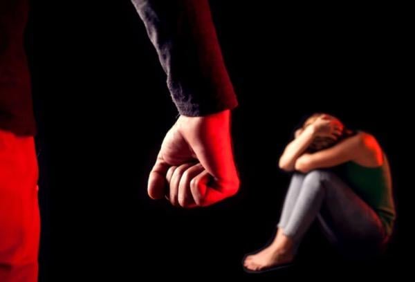 Suami Tega Bacok dan Aniaya Istri Sedang Hamil 4 Bulan di Kota Malang