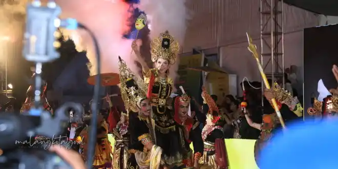 Kota Malang Pukau Balikpapan dengan Parade Pratnyaparamita ing Malang