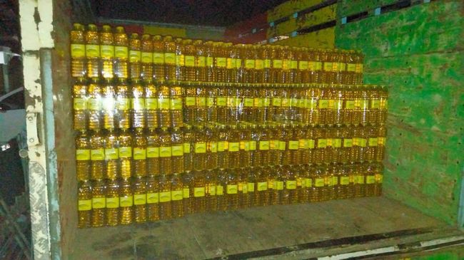 Penggerebekan Home Industry Minyak Goreng Ilegal di Wajak Malang: 2 Tersangka Ditahan