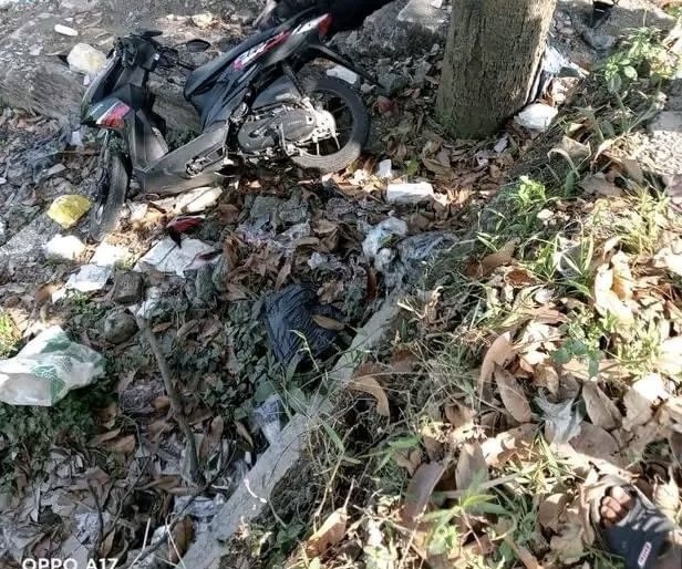 Diduga Berkendara Sambil Main HP, Remaja SMP Tewas Akibat Kecelakaan Tunggal di Randu Alas Pakis