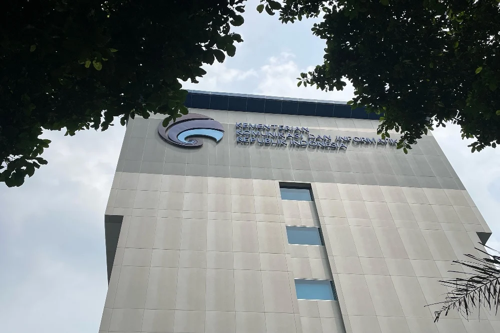 Kemenkominfo Minta Starlink Bangun Kantor Fisik di Indonesia Bukan Virtual