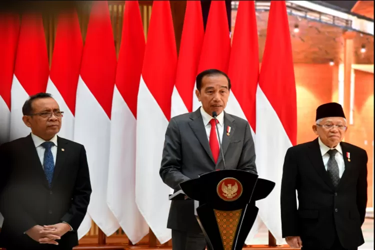 Kebijakan Baru Jam Kerja PNS dan PPPK Disahkan oleh Presiden Jokowi