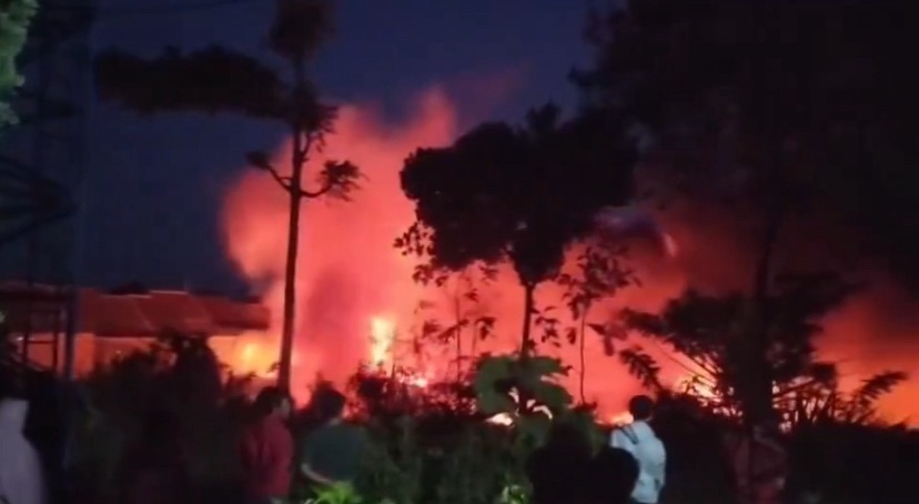 Kebakaran di Perumahan Nieuw Singosari, Diduga Gudang Barang Bekas
