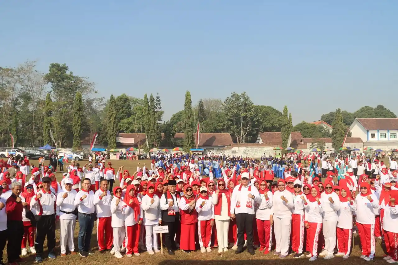 Bupati Malang Drs. H. M. Sanusi, MM., Hadiri Senam Jantung Sehat dan Pelantikan 18 Klub Jantung Sehat di Kecamatan Kepanjen