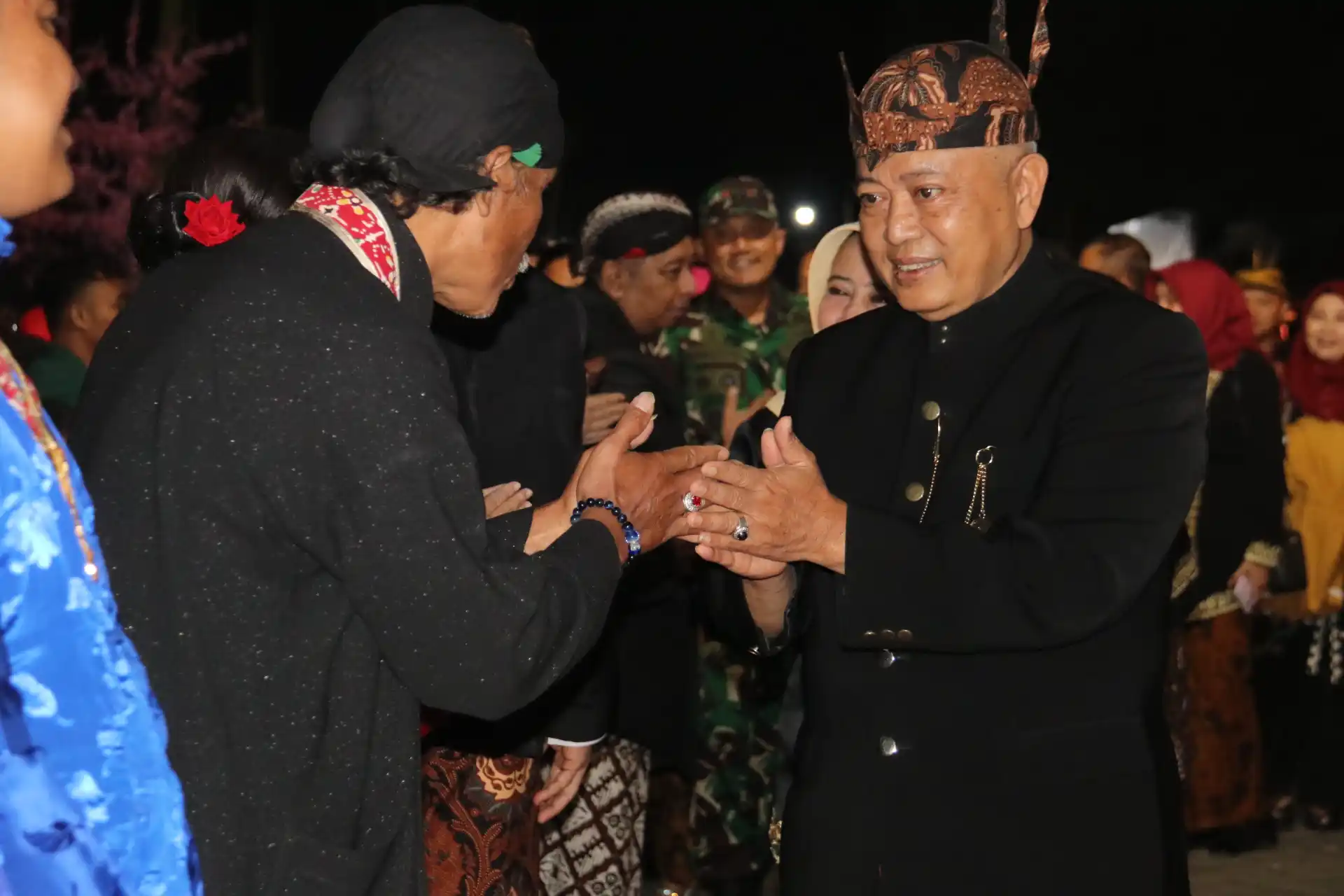 Bupati Malang Hadiri Pagelaran Wayang Kulit dalam Rangka Haul Eyang Raden Mas Iman Soedjono