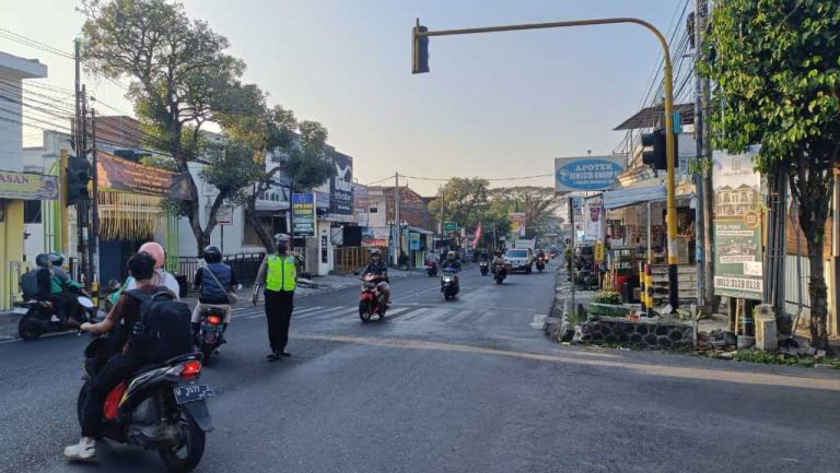 Polres Malang Tingkatkan Pengaturan Lalu Lintas untuk Ciptakan Kamtibmas yang Kondusif