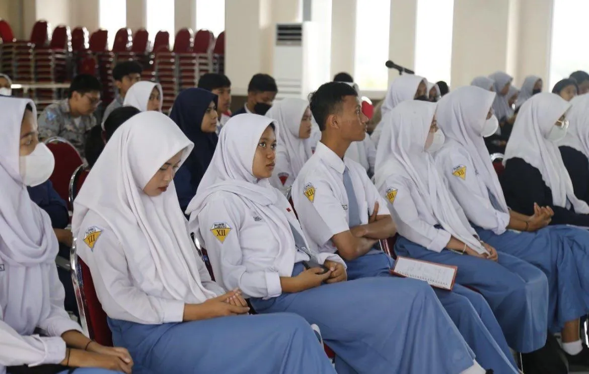 Kemendikbud Ristek Resmi Hapus Penjurusan di Kelas XI SMA: Siswa Bebas Pilih Pelajaran Berdasarkan Minat