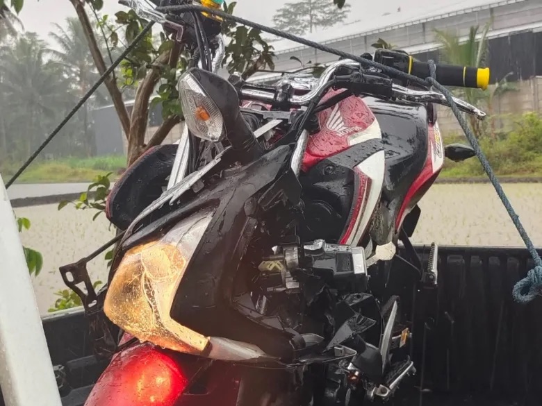 Kecelakaan di Tajinan: Pelajar SMA Meninggal Usai Tabrak Truk Tebu