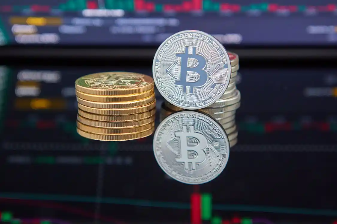 Bitcoin Melambung: Saatnya Berinvestasi atau Menunggu? Simak Peluang Emas dari Ajaib Kripto!
