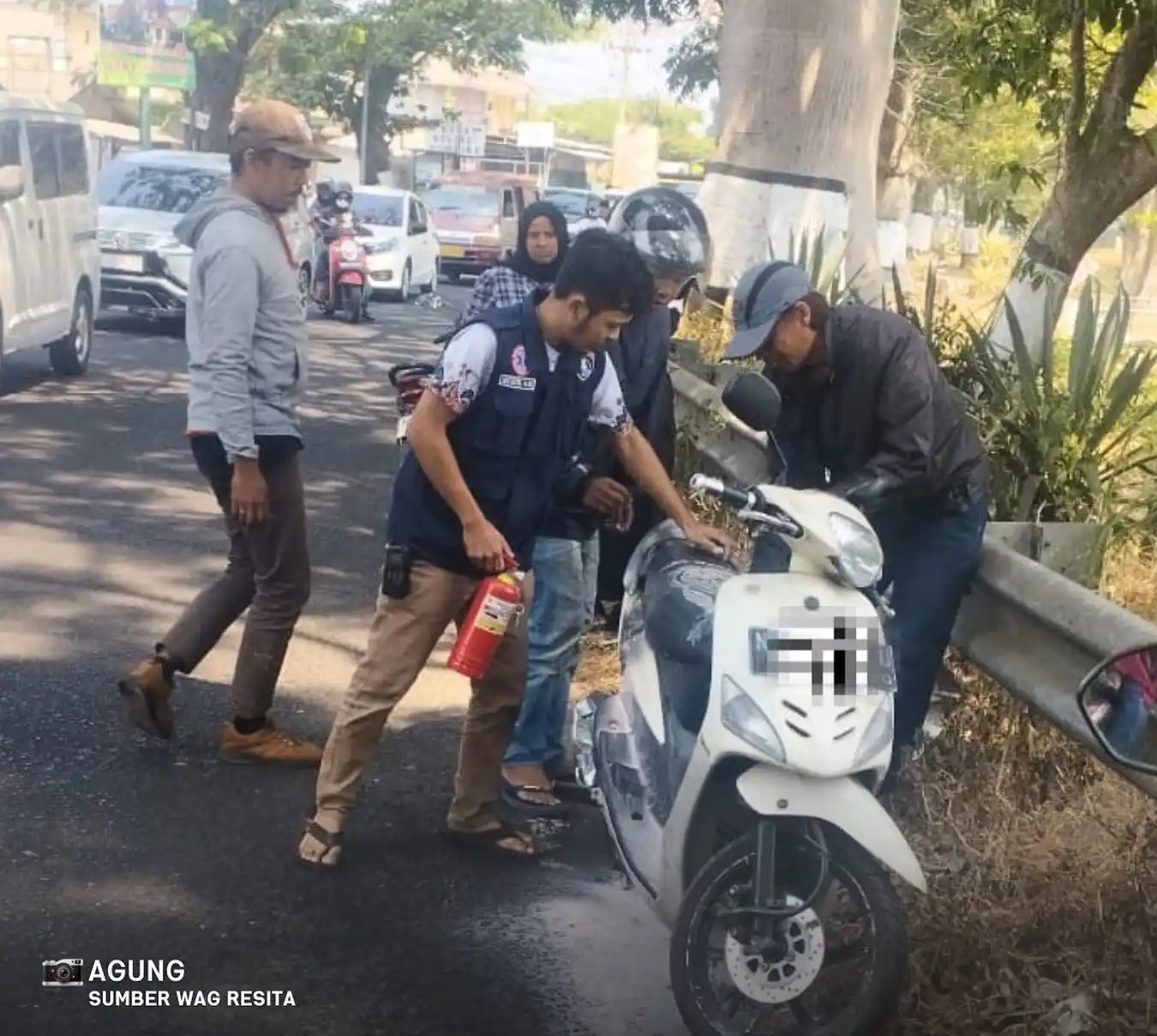 Motor Terbakar di Karangploso, Tim Siaga Utara Jadi Pahlawan