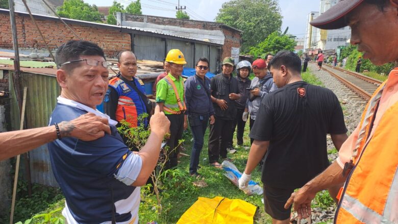 Kesaksian Warga Soal Wanita di Malang Tewas Tertabrak Kereta Api Pertamina, Diduga Sengaja Duduk di Rel