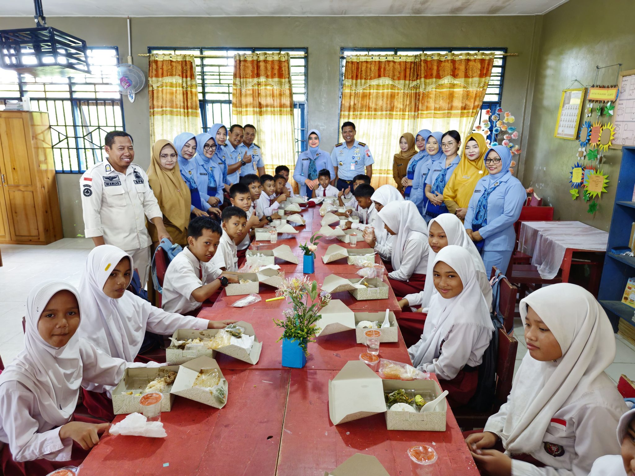6000 Paket Makan Bergizi Gratis! Koops Udara I Gelar Trial Program MBG Presiden Prabowo