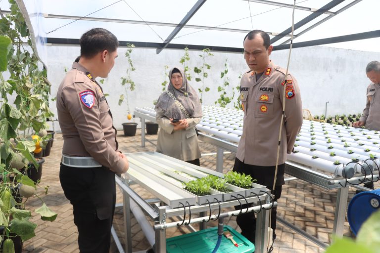 Lahan Kosong Oleh Polres Malang Dijadikan Tempat Produktif, Untuk Ketahanan Pangan Nasional!